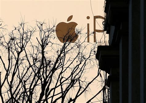 Italy’s antitrust watchdog probes Apple over competition in app market